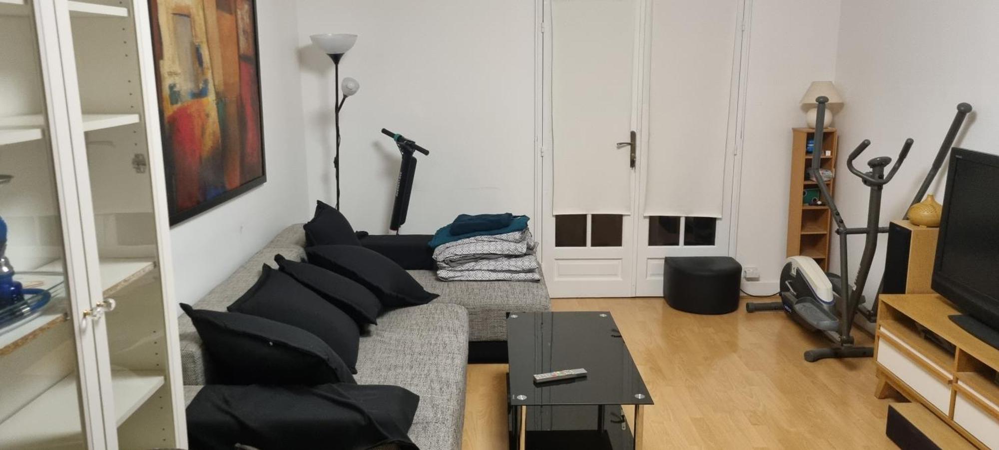 Homestay Lovely Paris *
